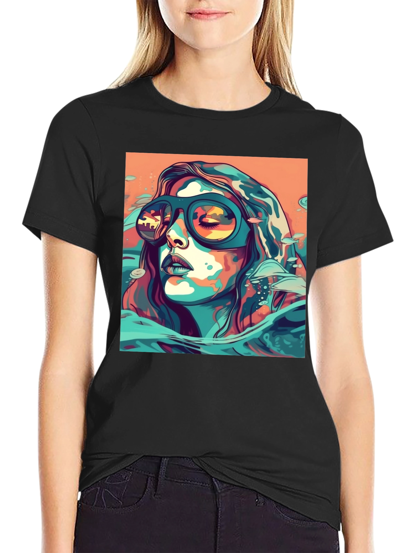 Abstract Woman Sunglasses Black Tee